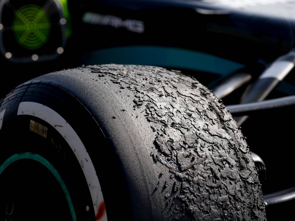 Du blistering sur les pneus de la Mercedes au Grand Prix d'Espagne 2020, où la température ambiante était élevée